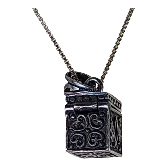 Vintage 925 Sterling Silver Prayer Box Locket Necklace Italy TBE Gothic Artisan - Picture 6 of 12